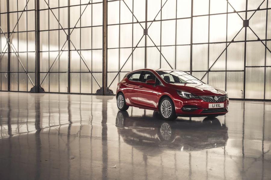  Vauxhall Astra 2019 года  (фото 30 из 40)